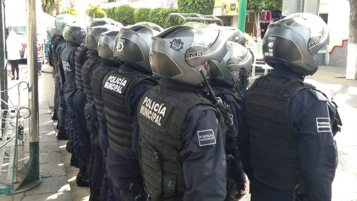 TERCERA POLICÍA TH